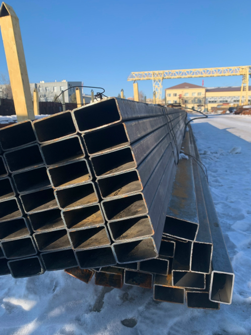 Профильные трубы редких размеров в наличи на складе Град Сталь в Хабаровске